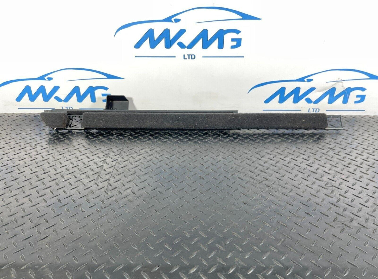 16-19 AUDI A4 B9 GENUINE REAR RIGHT BOOT INTERIOR FLOOR TRIM PANEL 8W9861828