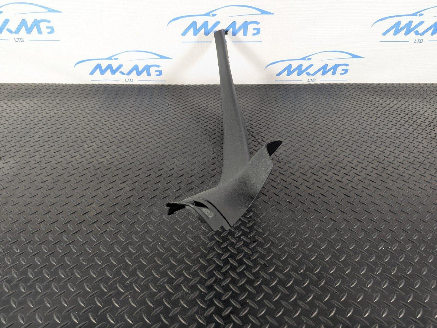 12-18 AUDI A6 C7 GENUINE RIGHT DRIVER SIDE C PILLAR INNER TRIM 4G0867768A