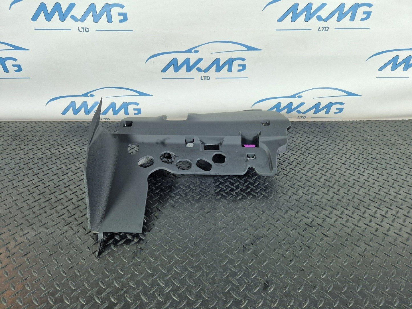 12-17 AUDI Q5 8R GENUINE OEM DASHBOARD LOWER TRIM COVER PANEL 8R2863076