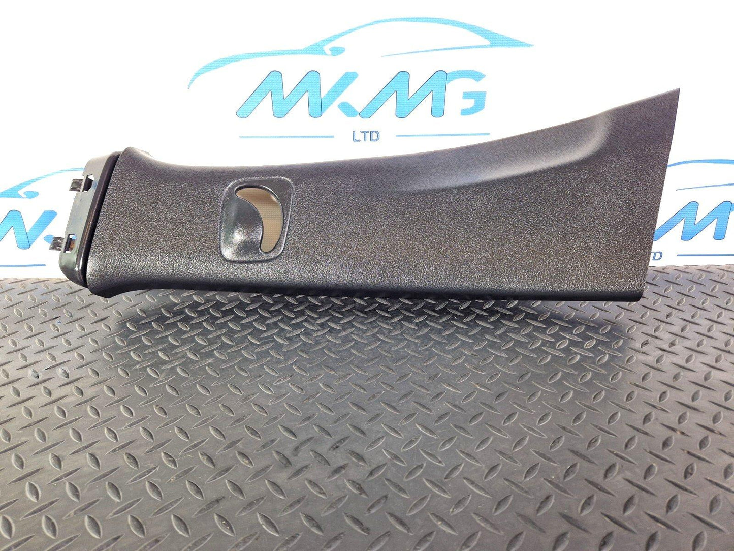 GENUINE MERCEDES A CLASS W177 PASSENGER SIDE TOP B PILLAR TRIM A1776900200