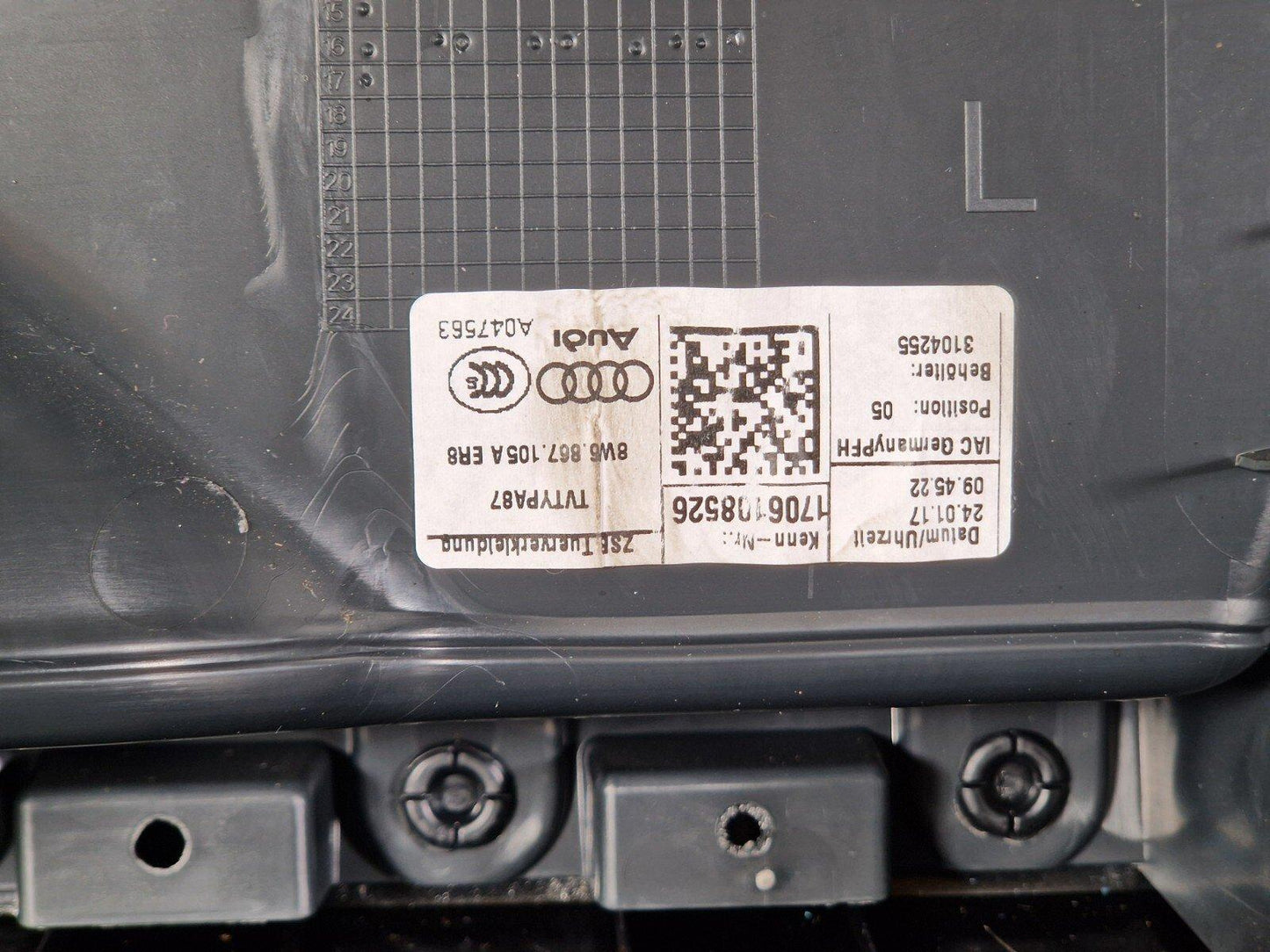 16-24 AUDI A5 F5 COUPE FRONT LEFT PASSENGER SIDE DOOR CARD 8W6867133 8W6867105