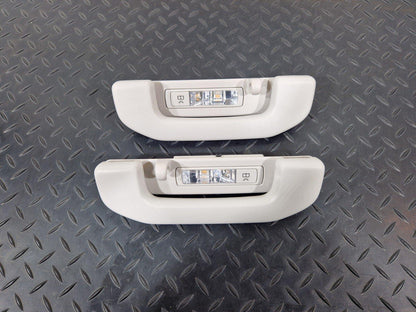 14-21 MERCEDES BENZ C200d W205 PAIR OF REAR GRAB HANDLES LEFT & RIGHT A099815000
