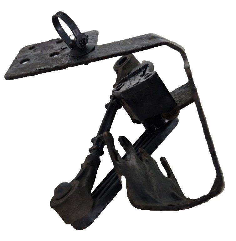 17-ON LAND ROVER DISCOVERY REAR SUSPENSION LEVEL HEIGHT SENSOR LEFT JPLA3D026BA