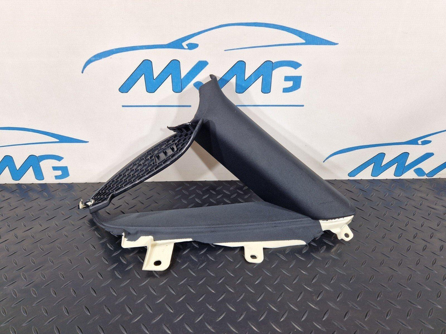 10-18 AUDI A7 4G S-LINE GENUINE RIGHT SIDE C PILLAR BLACK TRIM COVER 4G8867288
