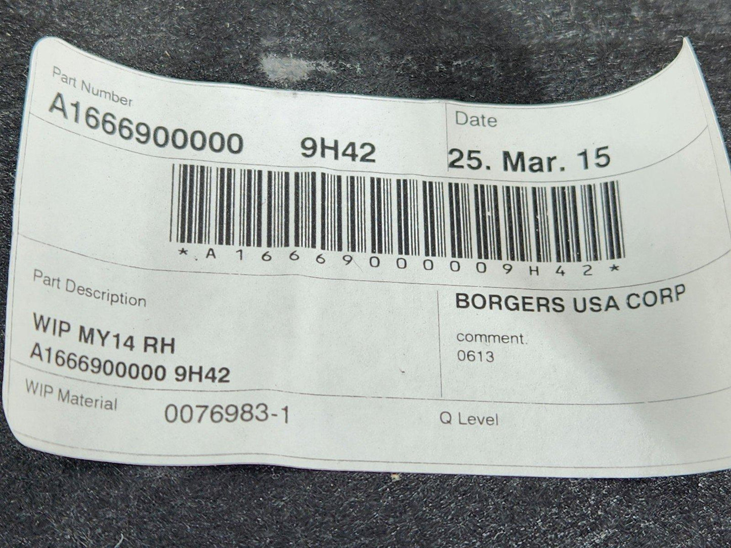 11-19 MERCEDES BENZ ML W166 RIGHT DRIVER O/S/R BOOT TRUNK TRIM A1666900000