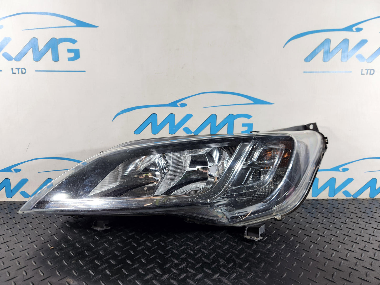 Peugeot Boxer MK3 Cargo Van Left Passenger Side Headlight Genuine 1375103080