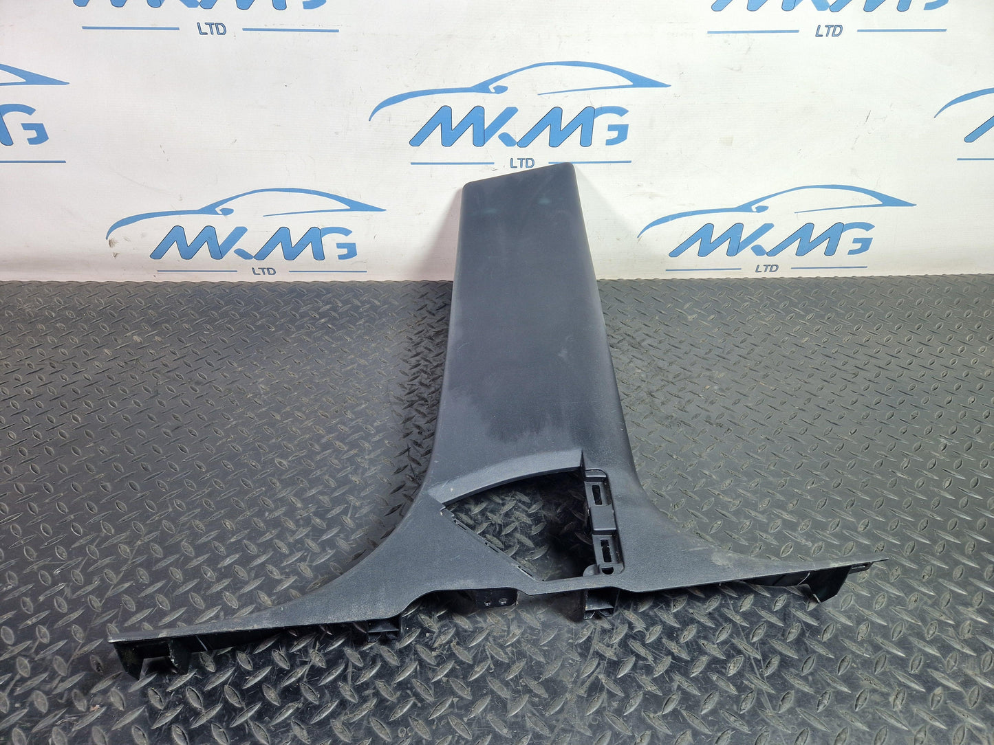 12-18 Land Rover Range Rover Evoque L538 Right Side B-Pillar Trim BJ32243A52AG