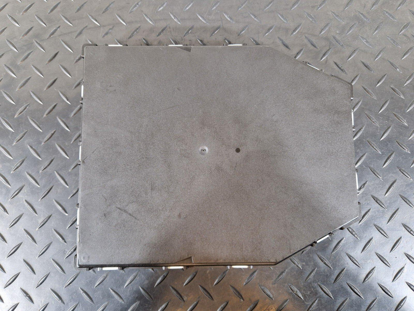 18-ON MERCEDES BENZ A CLASS W177 BCM BODY CONTROL MODULE A2479008109 A2479017901