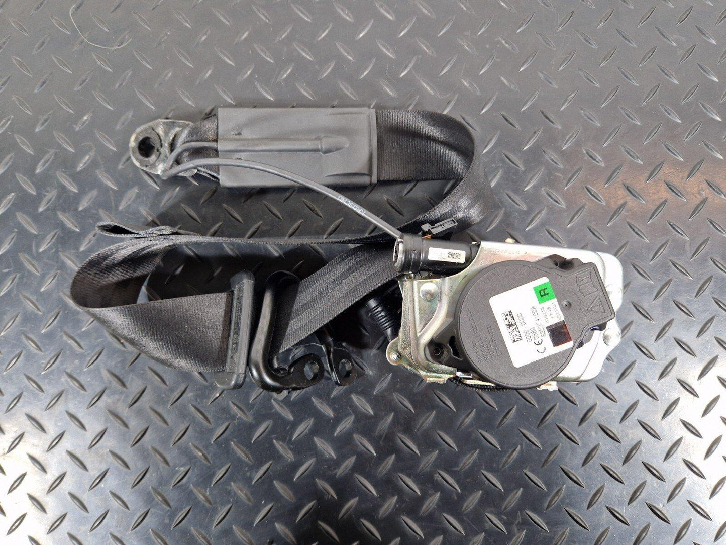 16-24 AUDI A5 F5 CONVERTIBLE FRONT RIGHT DRIVER SIDE SEAT BELT 8W7857706