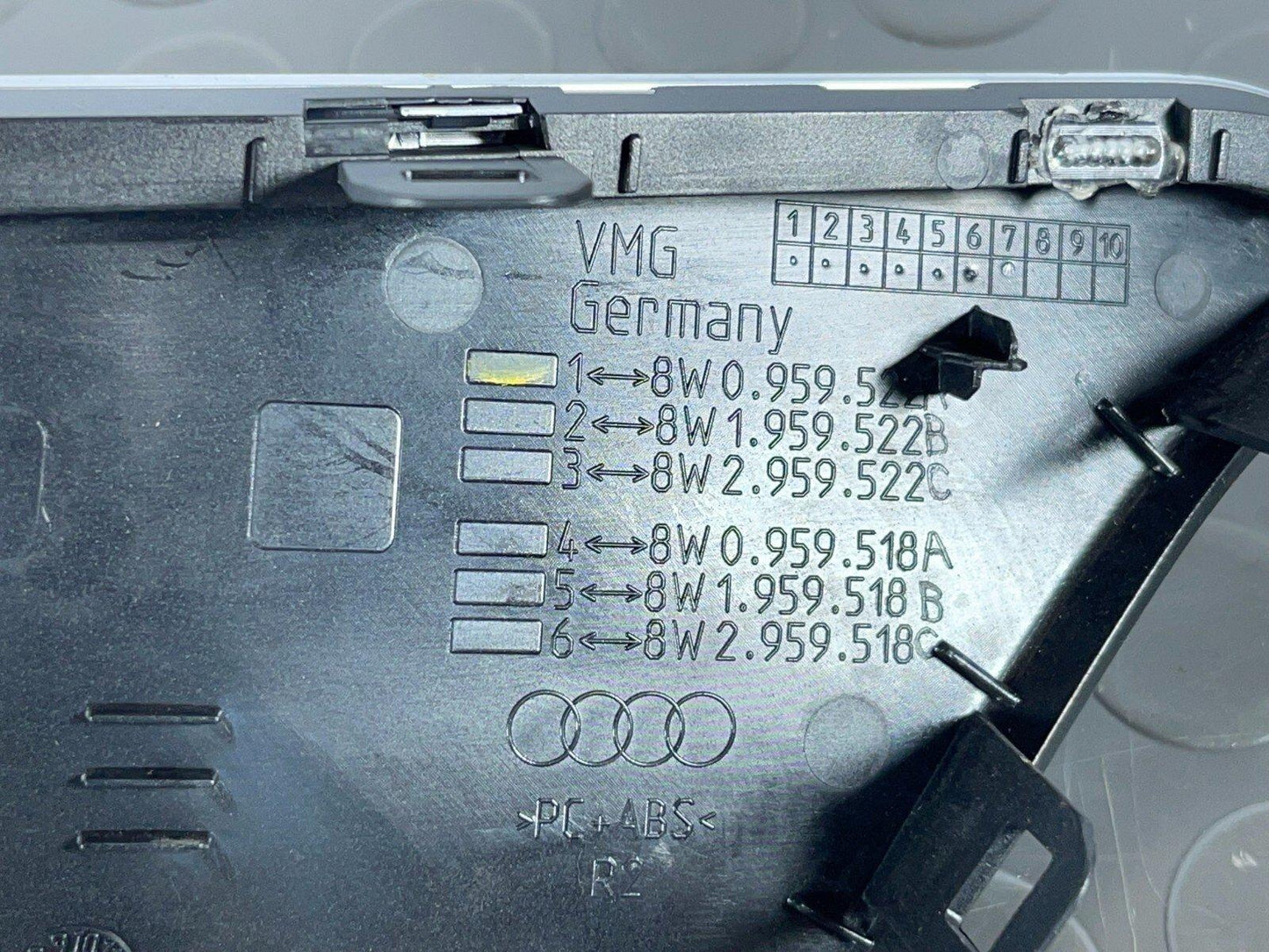 16-19 AUDI A4 B9 GENUINE FRONT RIGHT SIDE INTERIOR HANDLE GENUINE 8W0837020A