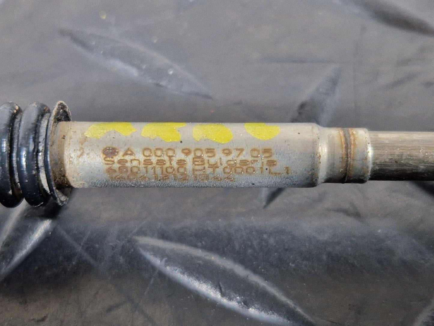 14-21 MERCEDES BENZ W205 OEM EXHAUST GAS TEMPERATURE SENSOR A0009059705
