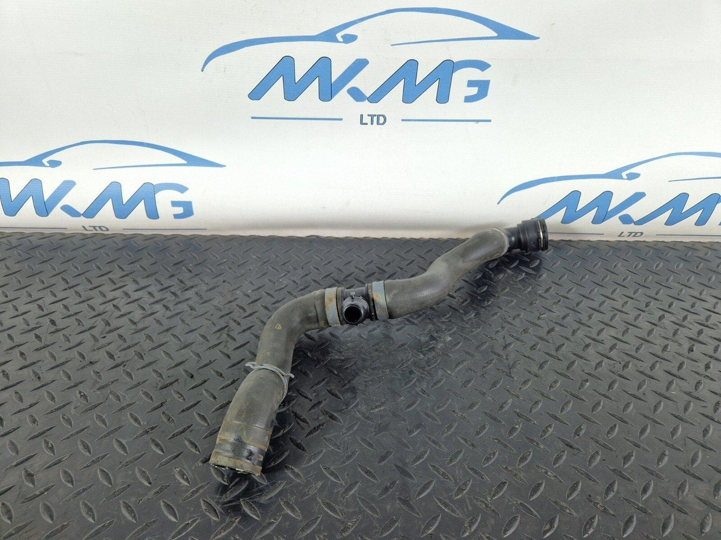 16-19 AUDI A4 B9 GENUINE OEM WATER COOLANT PIPE HOSE 8W0122293H 8W0121140