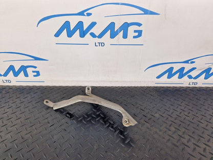 19-ON MERCEDES BENZ B CLASS W247 GENUINE OEM TURBINE MOUNT A6540960445