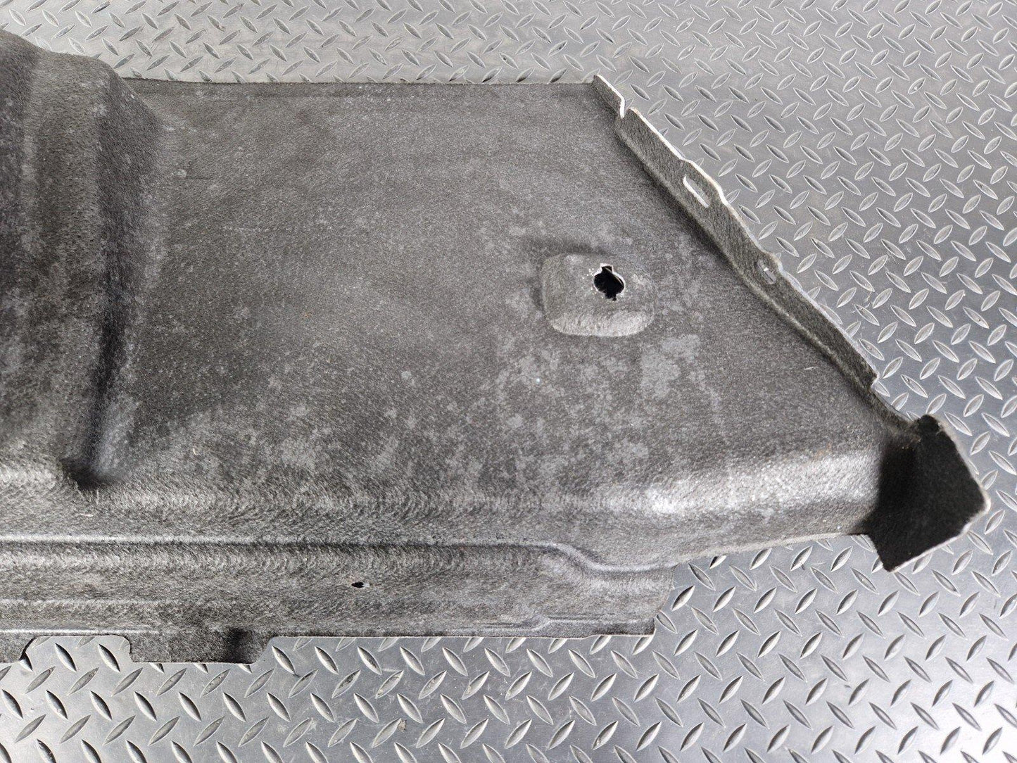 18-ON MERCEDES A CLASS W177 REAR RIGHT BOOT SIDE MAT LINER CARPET A1776901000