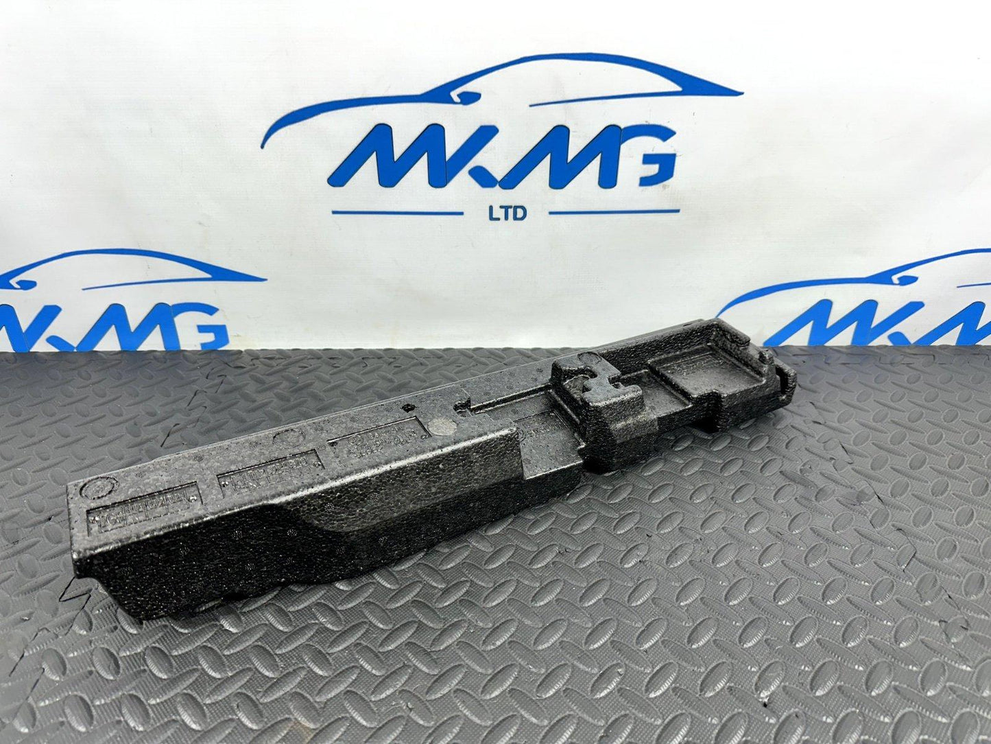 12-18 MERCEDES A-CLASS W176 REAR PASSENGER SIDE BOOT FOAM PANEL A1768900100