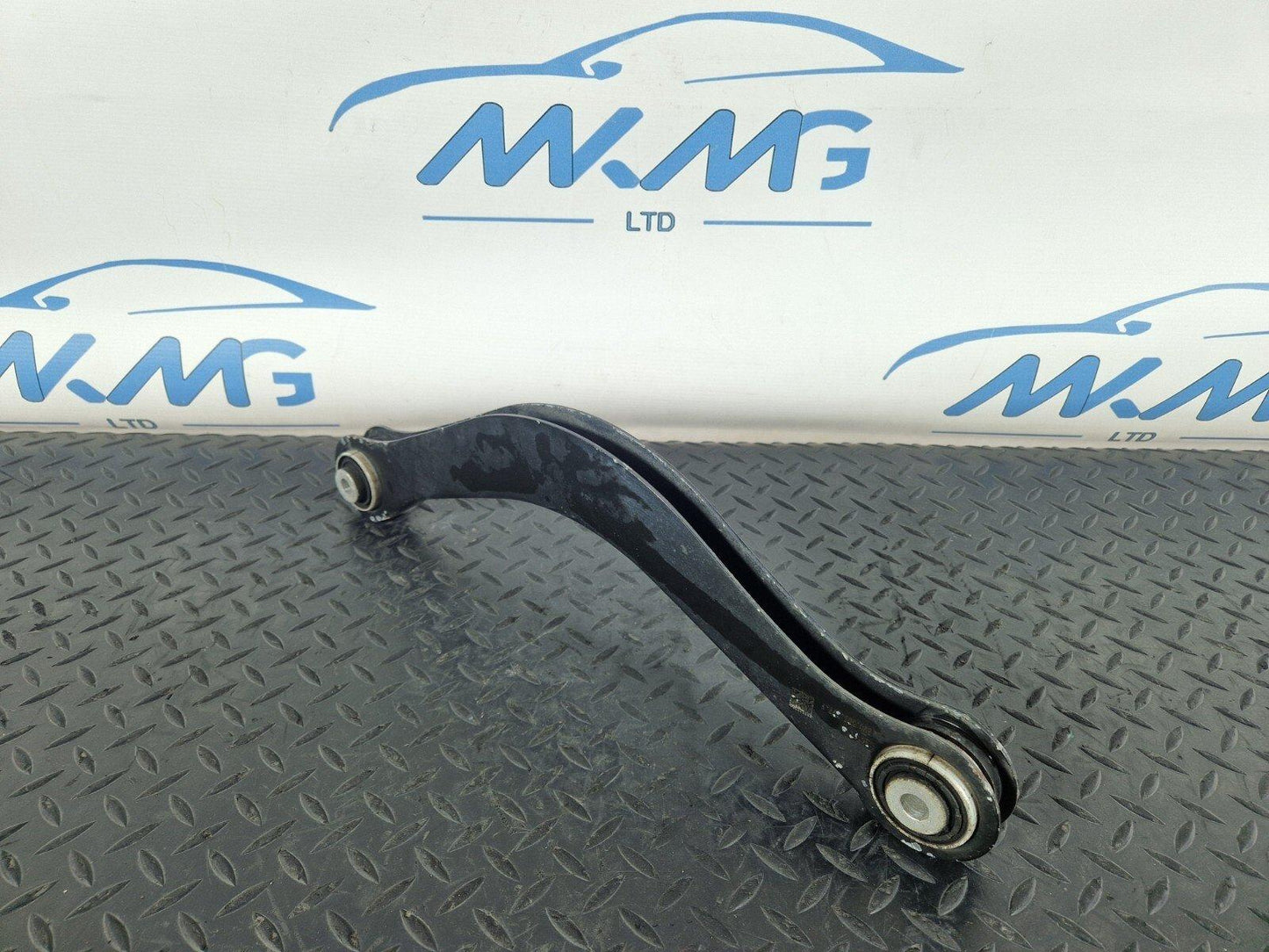 16-19 AUDI A4 B9 OEM REAR CONTROL ARM LEFT & RIGHT SIDE 8W0505371F