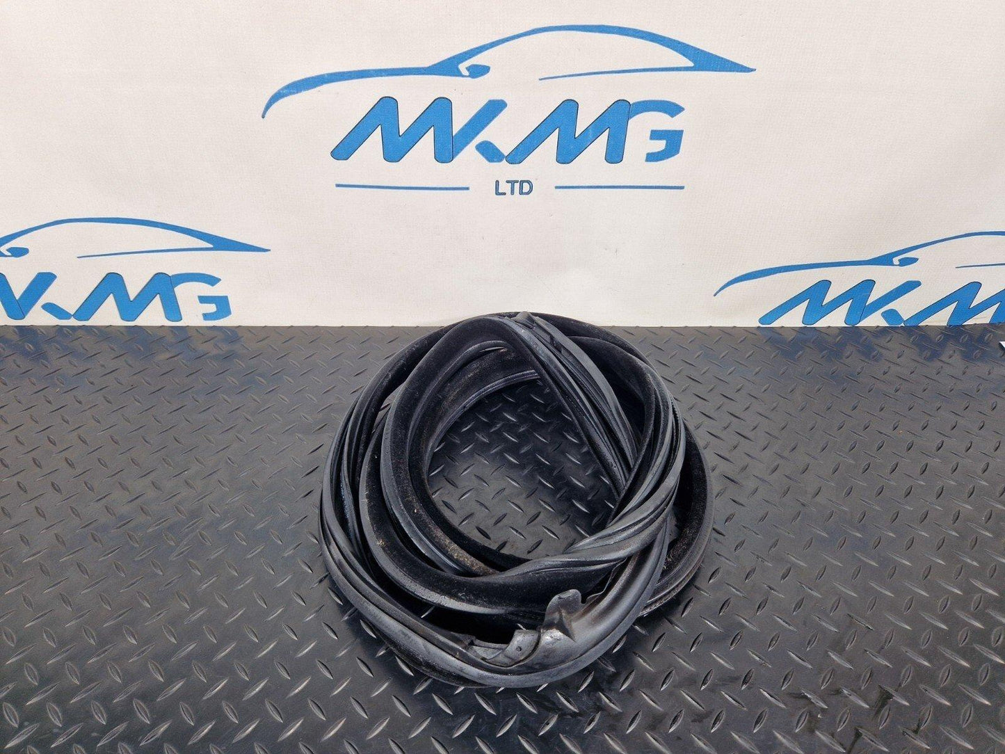 11-18 BMW 6 SERIES F06 GASKET SEAL RUBBER FRONT DOOR DRIVER SIDE 7275298
