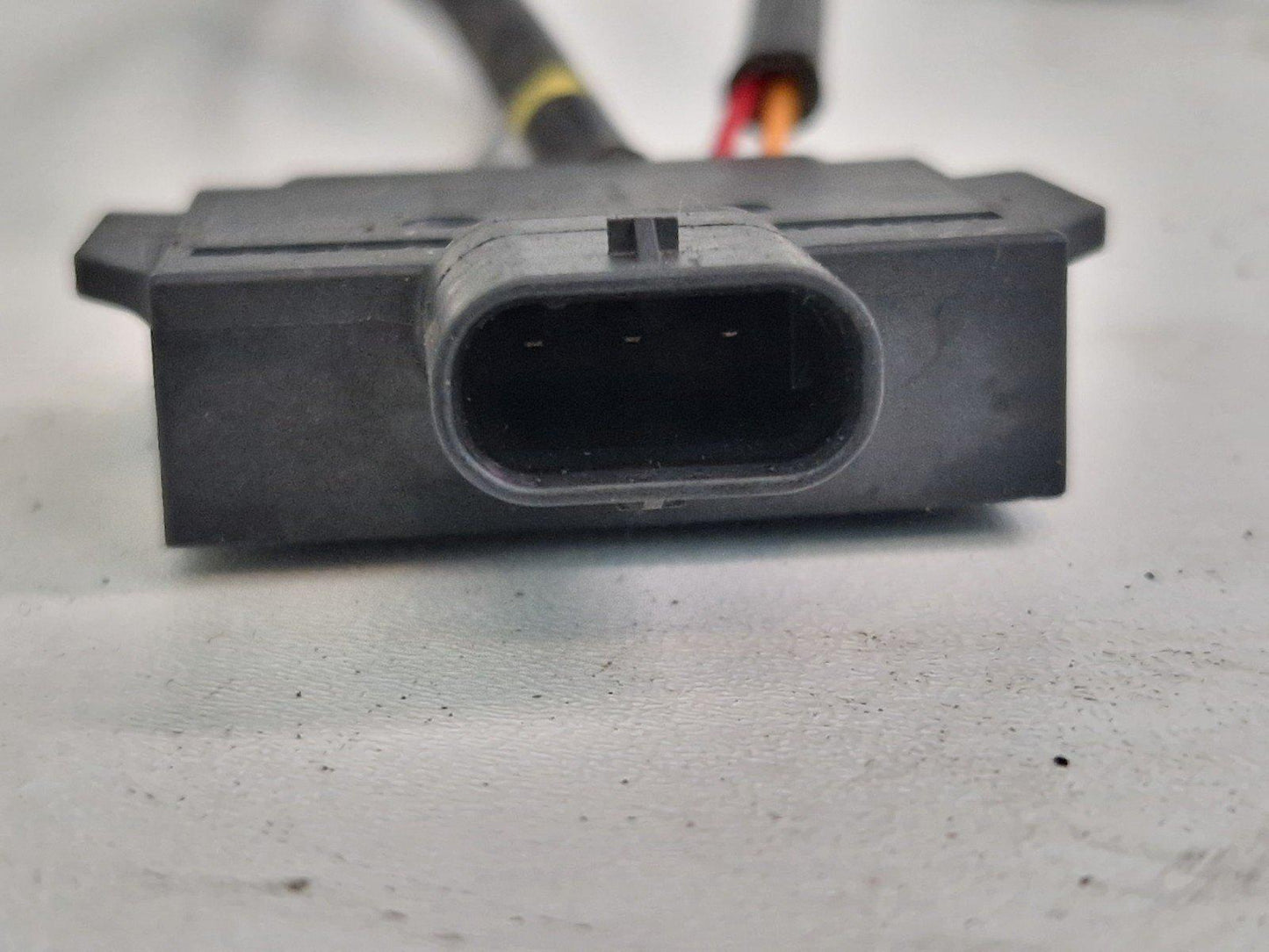 19-ON MERCEDES BENZ A CLASS W177 EXHAUST TEMPERATURE SENSOR A0009053806