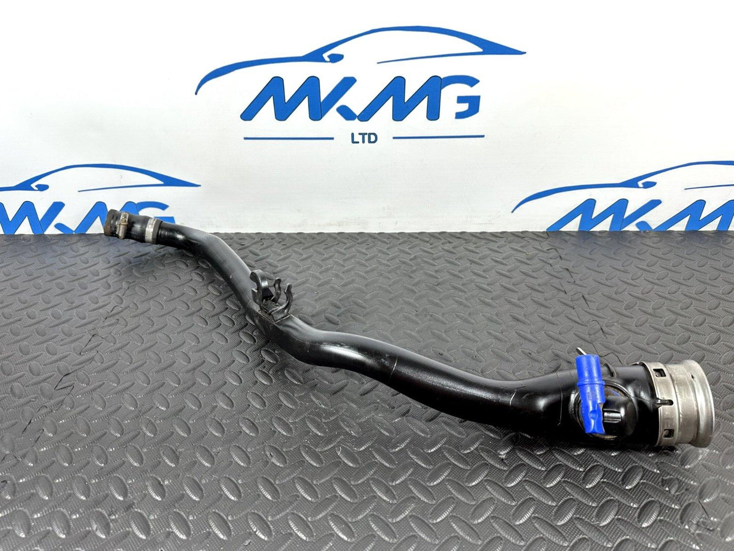14-21 BMW 2 SERIES GRAN TOURER F45 F46 218D FUEL TANK FILLER TUBE 7300504