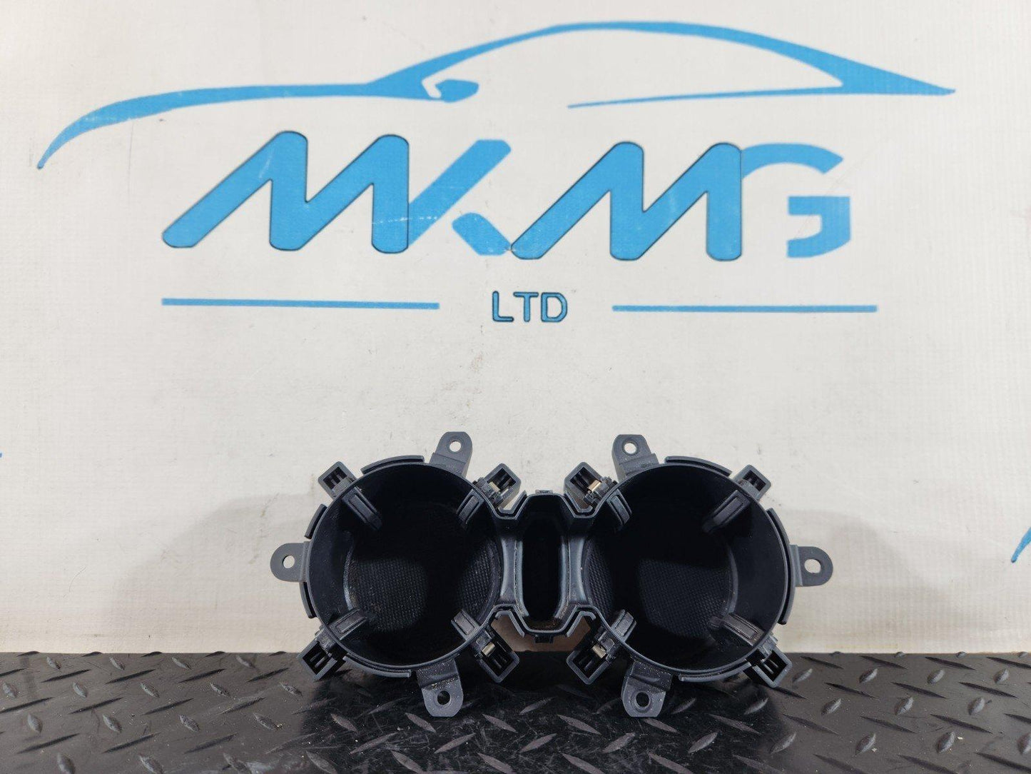 16-20 AUDI Q7 4M GENUINE OEM FRONT CENTER CONSOLE CUP HOLDER 4M0862534