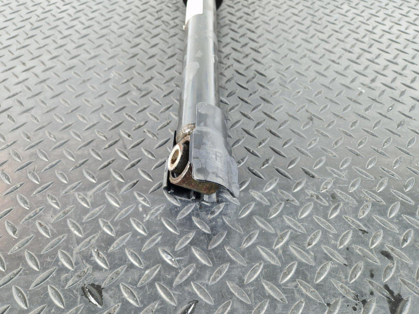 16-22 BMW X1 F48 GENUINE REAR LEFT RIGHT SHOCK ABSORBER DAMPER 6861669
