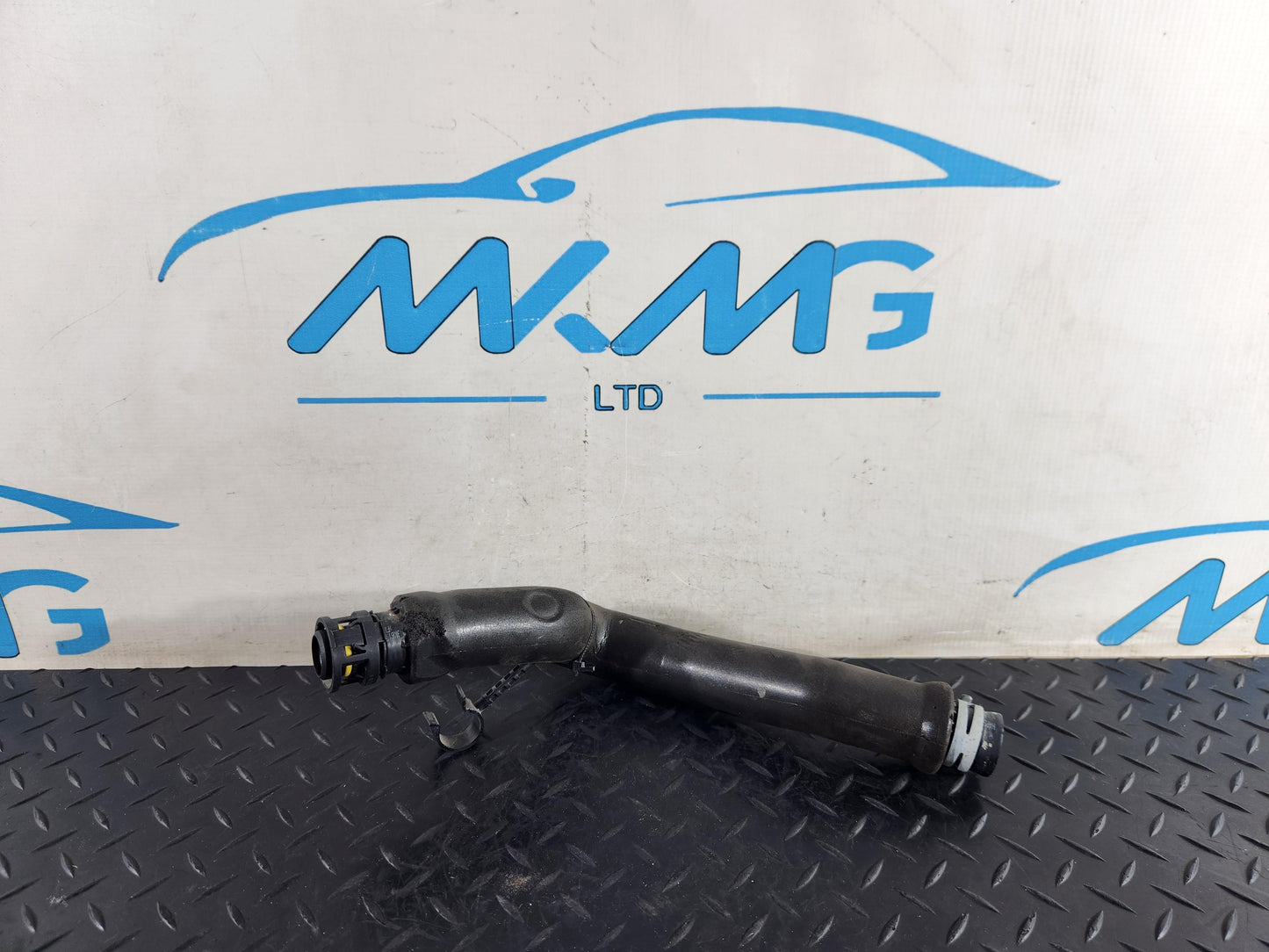 Land Rover Range Rover Evoque L551 SUV Engine Pipe Coolant Hose H4P3-9K617-BA