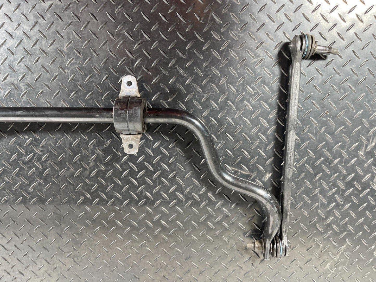 Mercedes W177 W247 Front Stabilizer Suspension Anti Roll Torsion Bar A2473200511