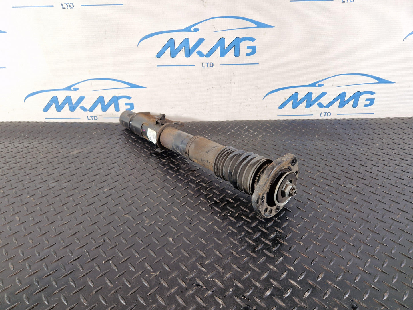 Mercedes-Benz Sprinter W907 Front Shock Absorber Fits Left & Right A9073205501