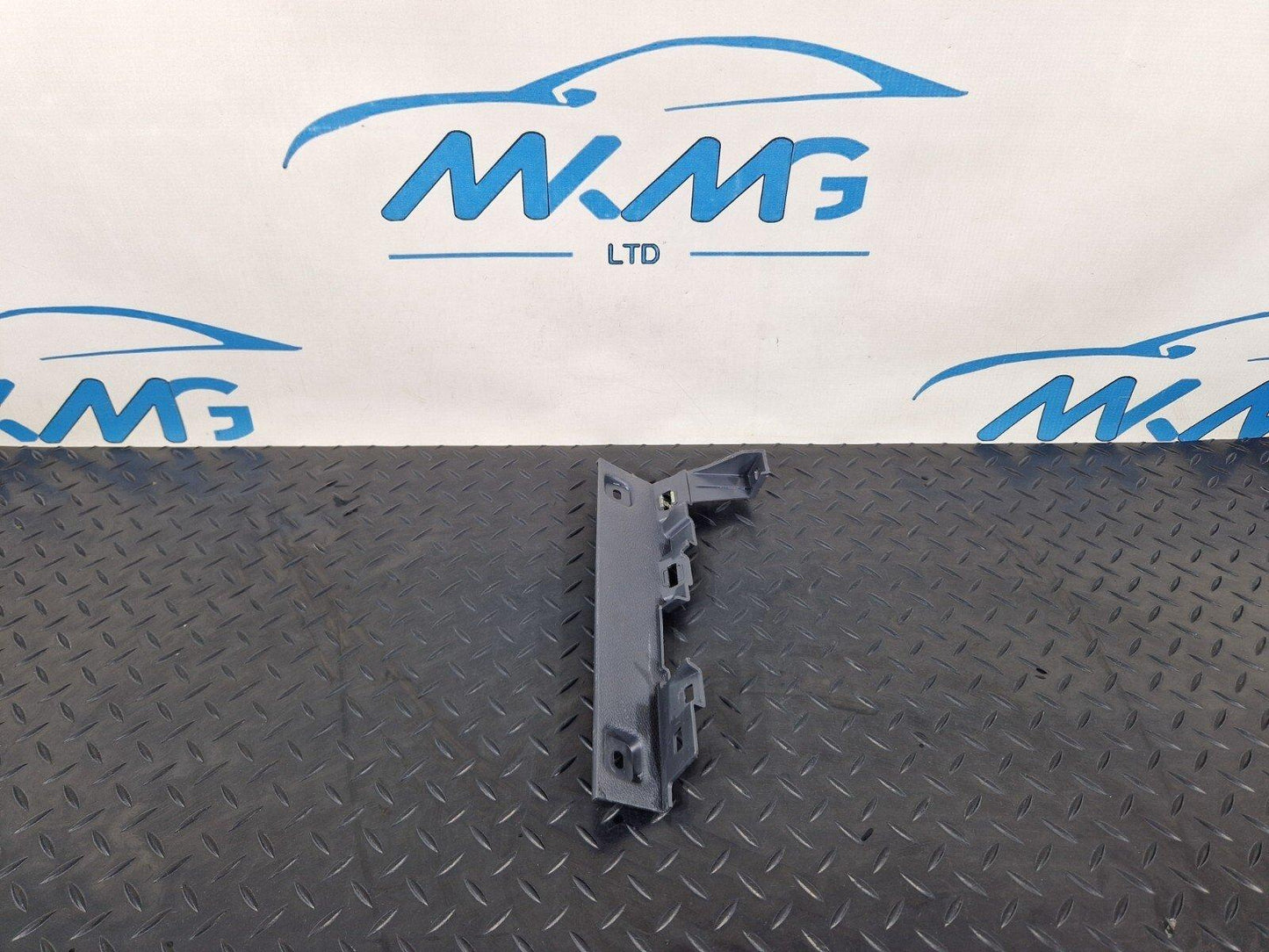 18-ON MERCEDES BENZ SPRINTER W907 W910 DASHBOARD TRIM COVER PANEL A9106806900