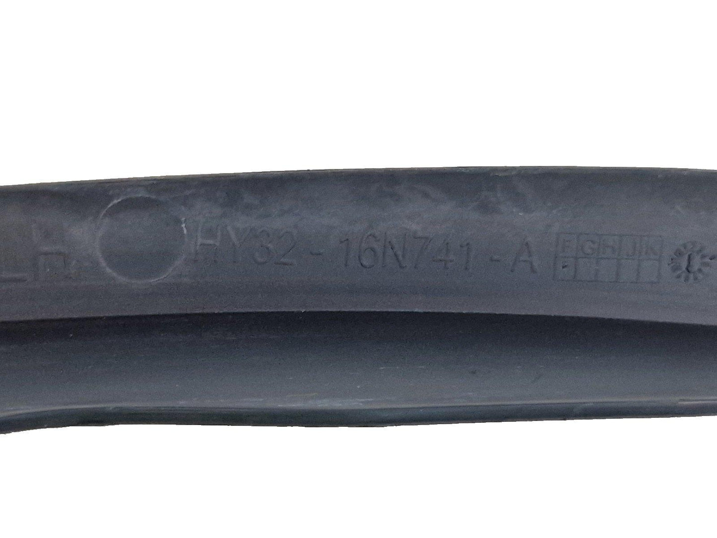 17-ON LAND ROVER DISCOVERY L462 FRONT LEFT  BONNET SILL TRIM  HY3216N741A
