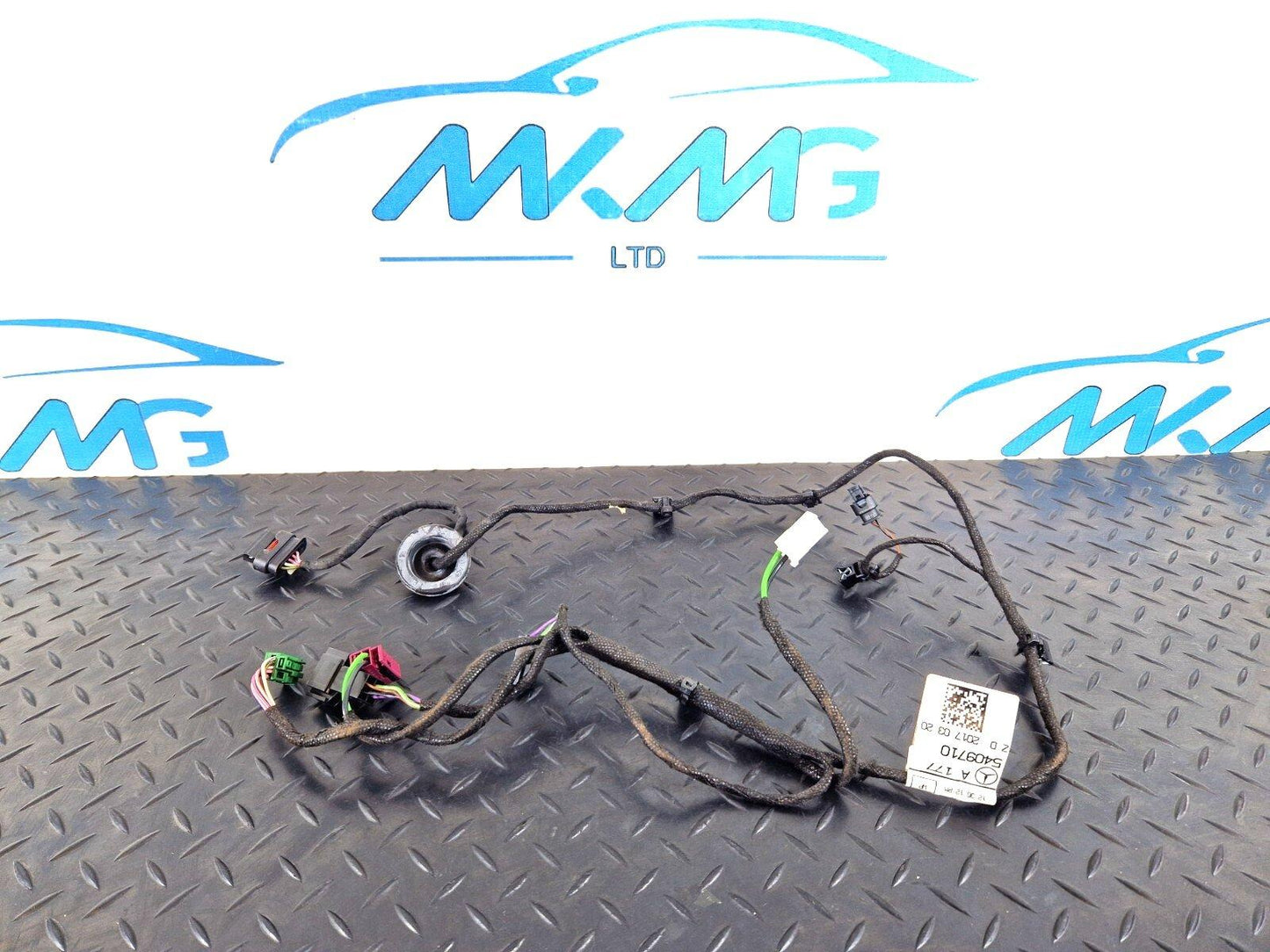 18-ON MERCEDES BENZ A CLASS W177 OEM FRONT RIGHT WIRING LOOM A1775409710