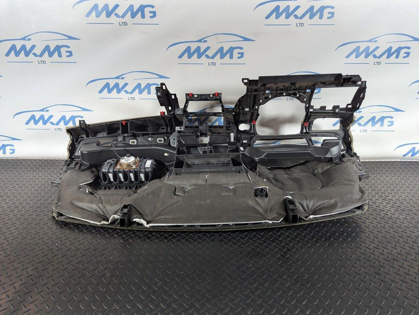 14-21 BMW 2 SERIES 218d GRAN TOURER F46 GENUINE COMPLETE DASHBOARD PANEL 9275998