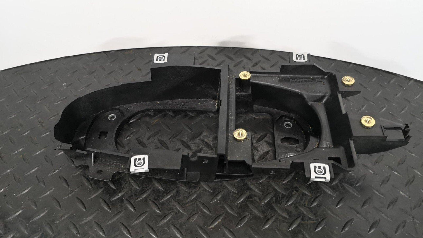 16-19 AUDI A4 B9 S-LINE GENUINE GEAR SHIFTING MECHANISM MOUNTING FRAME 8W2863531