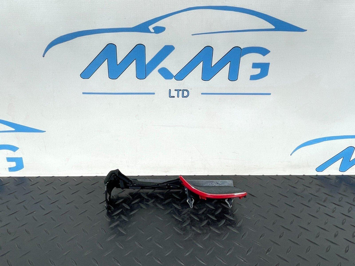 19-ON MERCEDES BENZ A CLASS EQ A250e INNER DOOR TRIM COVER A1776891600
