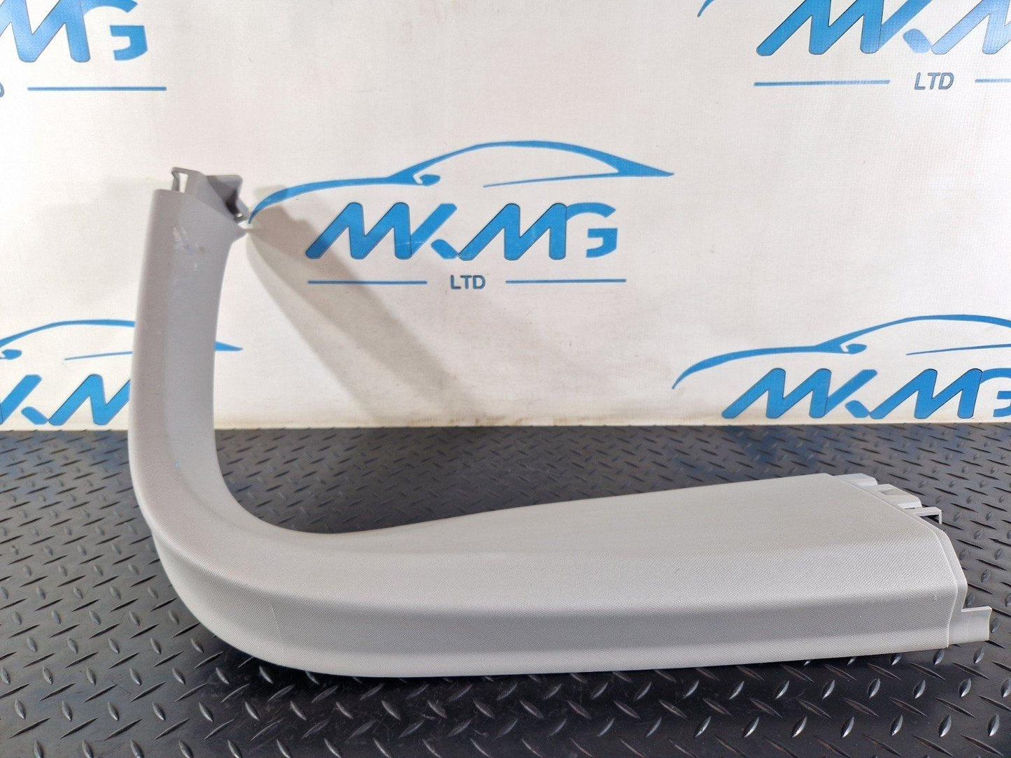 11-19 MERCEDES BENZ ML W166 TAILGATE BOOT LID LEFT TRIM COVER PANEL A1667400171