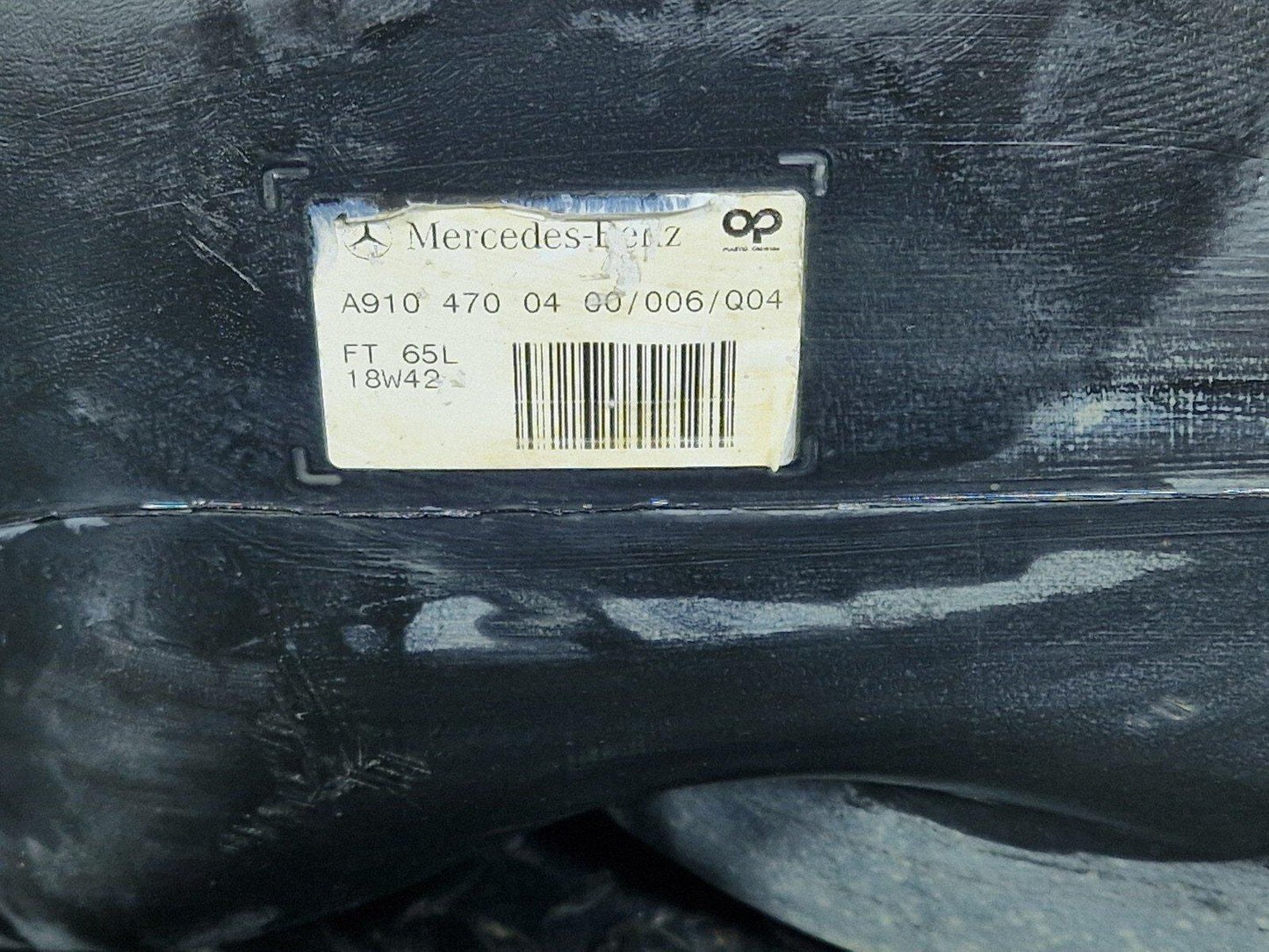 18-ON MERCEDES BENZ SPRINTER W910 W907 FUEL TANK & PUMP A9104700400 A9104701800