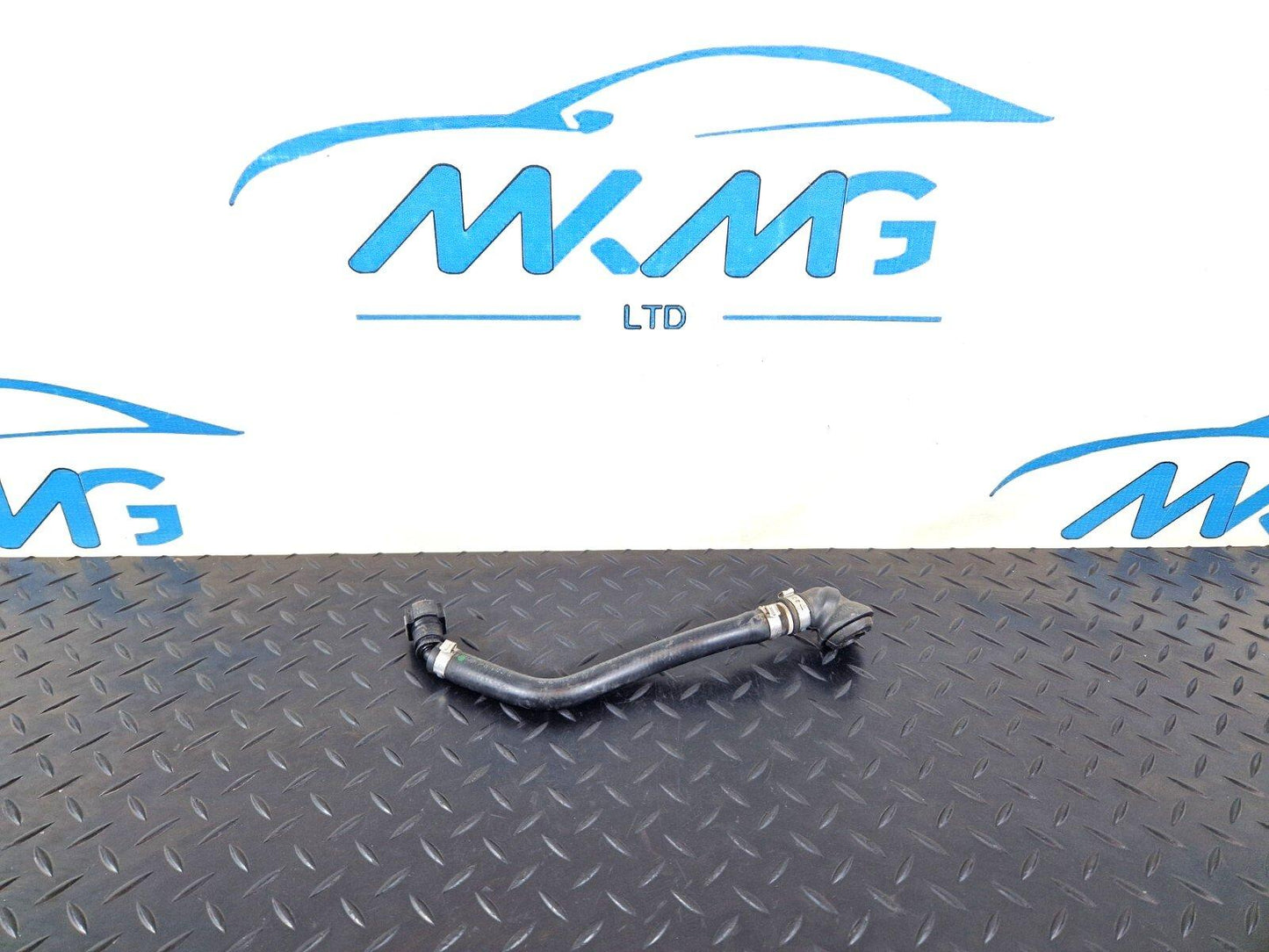 12-17 AUDI Q5 S-LINE GENUINE OEM VACUUM BREATHER HOSE PIPE 8R0611931BF