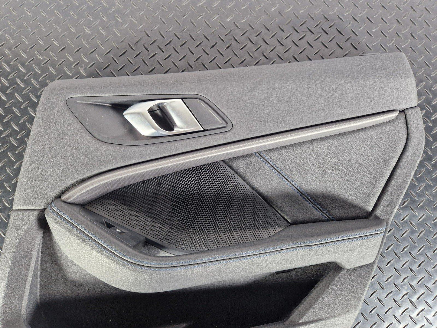 20-ON BMW 2 SERIES M-SPORT F44 REAR O/S LEATHER DOOR CARD PANEL BLUE STITCHING