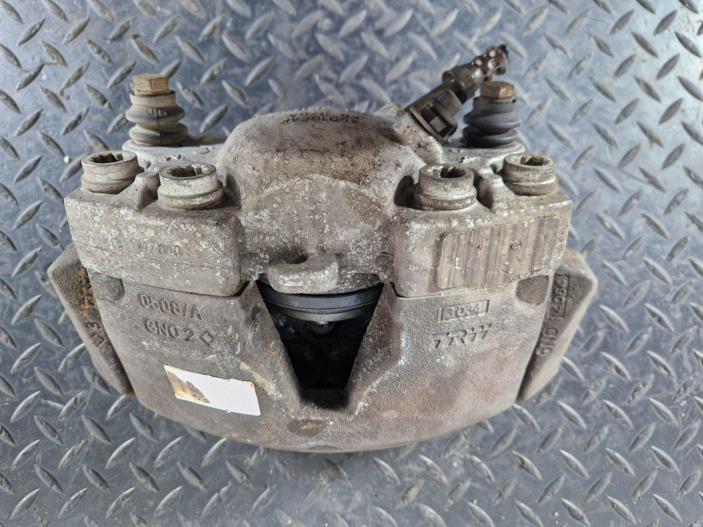 12-18 AUDI A6 C7 GENUINE DIESEL BRAKE CALIPER FRONT RIGHT DRIVER SIDE 4G0106AK
