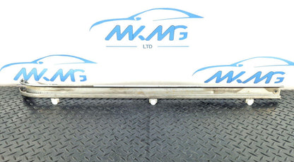 14-23 MERCEDES BENZ VITO W447 MIDDLE RIGHT SLIDING DOOR RUNNER GUIDE A4477662200