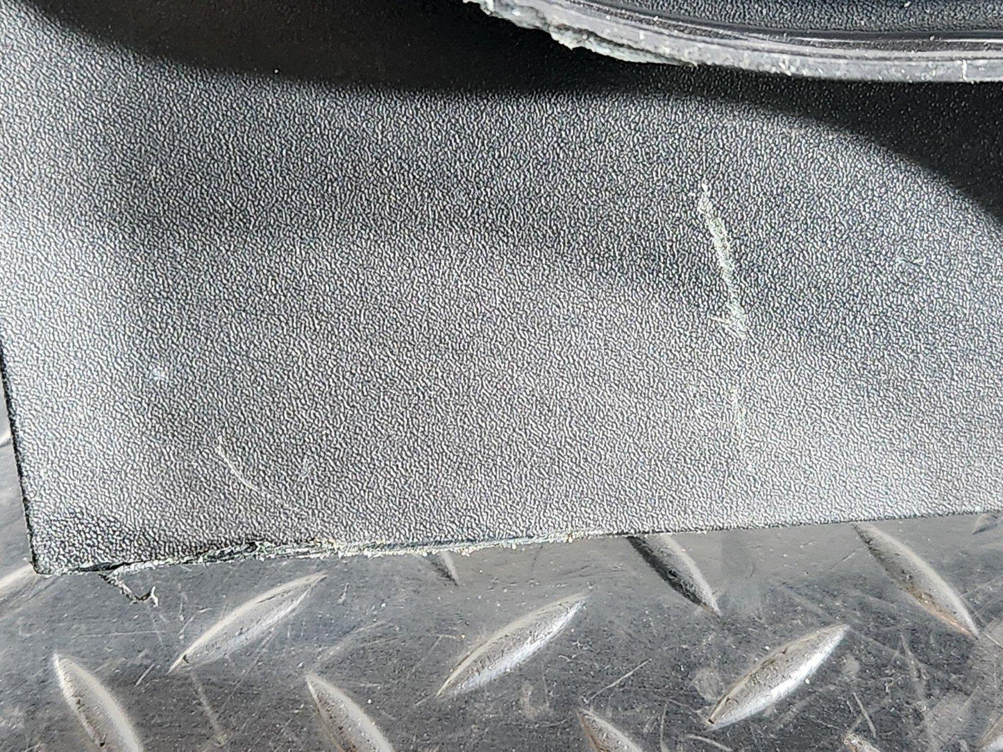 19-ON MERCEDES B CLASS W247 UNDER BONNET TRIM COVER PANEL RIGHT SIDE A2478309901