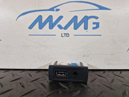 14-23 MERCEDES VITO W447 GENUINE OEM ORIGINAL USB/AUX ADAPTER A4478200087