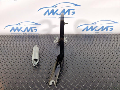 16-19 AUDI A4 B9 SALOON REAR LEFT N/S/R TAILGATE HINGE IN BLACK LY9T 8W5827729