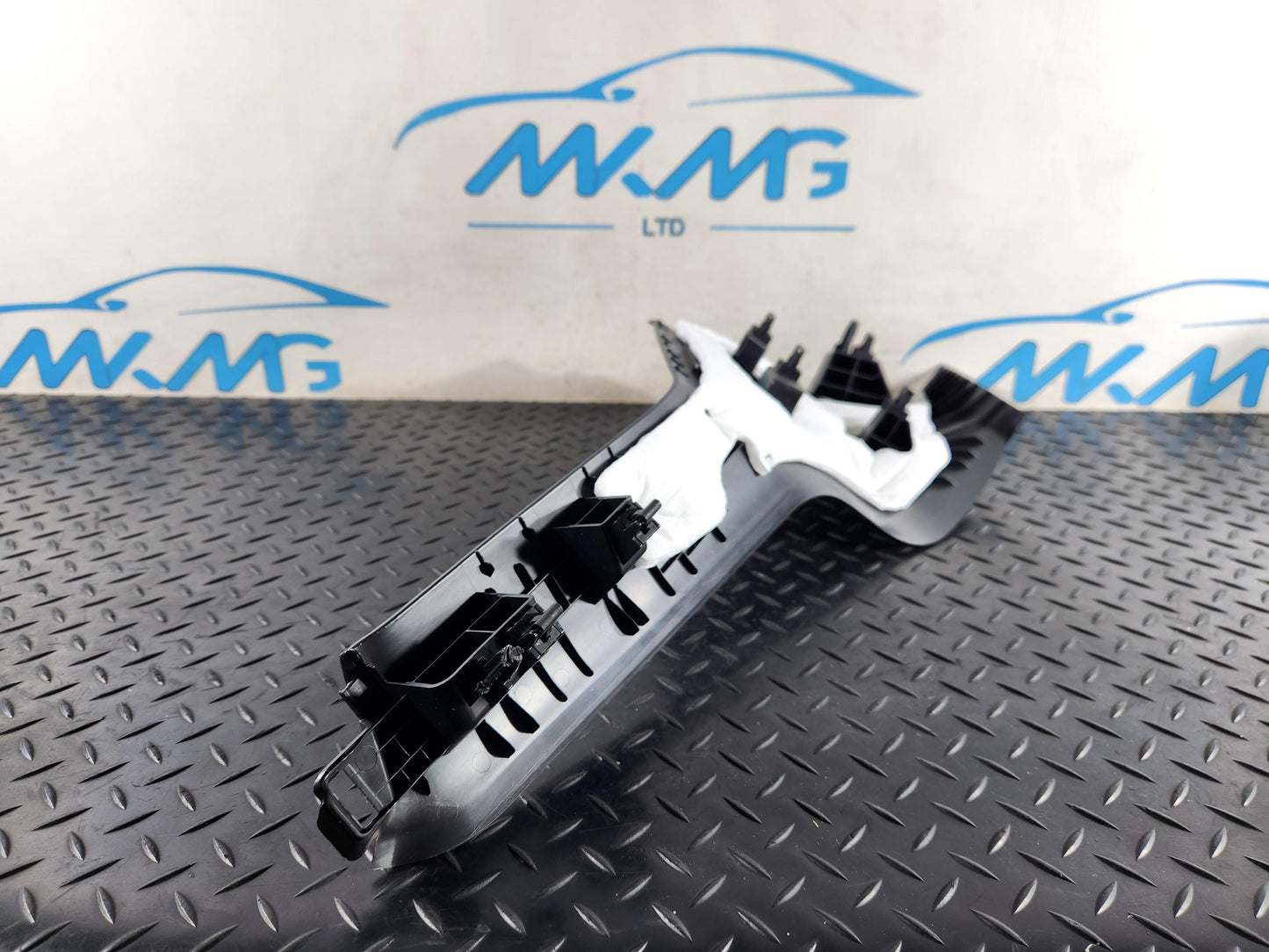 Land Rover Range Rover Evoque L551 SUV D-Pillar Upper Trim K8D2-51748-AAW