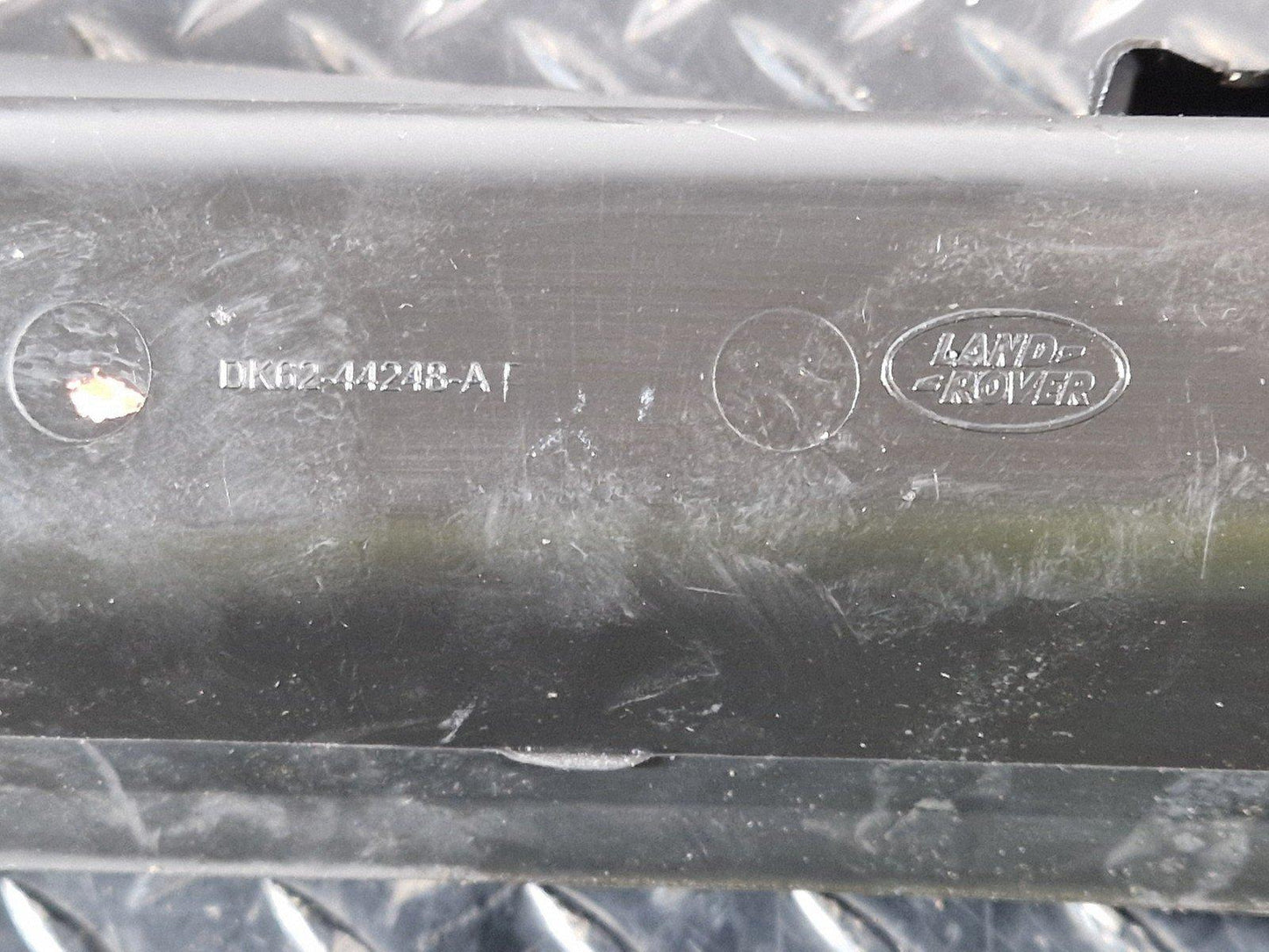 13-23 RANGE ROVER SPORT L494 OEM REAR TAILGATE SIDE TRIM COVER DK62-44248-A