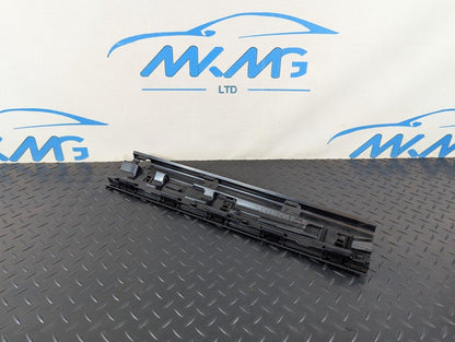16-22 BMW X1 F48 SIDE SKIRT MOUNTING BRACKET CENTRE MIDDLE RIGHT SIDE 7332329