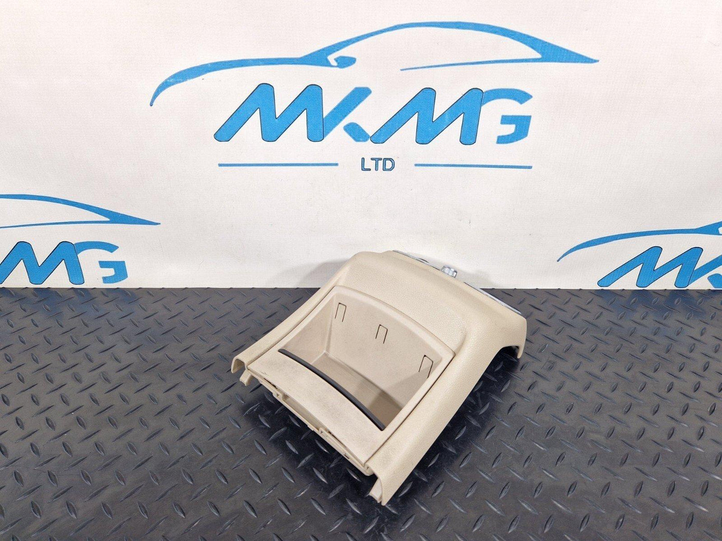14-21 MERCEDES-BENZ C250D W205 CENTER CONSOLE REAR DUAL AIR VENT A2058300501