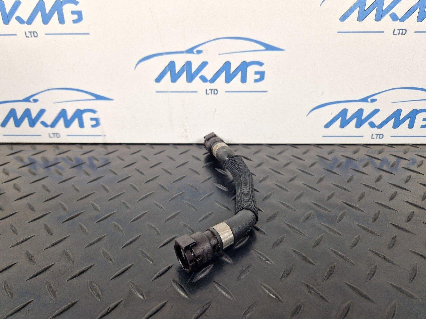 11-18 BMW 6 SERIES F06 GENUINE COOLANT HOSE PIPE LINE 8517081