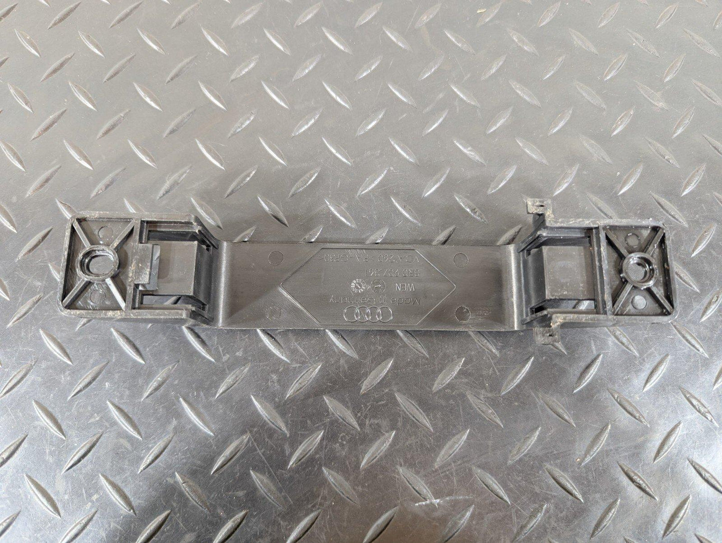 12-17 AUDI Q5 S-LINE GENUINE CTONROL UNIT BRACKET HOLDER TRIM 8R0907361