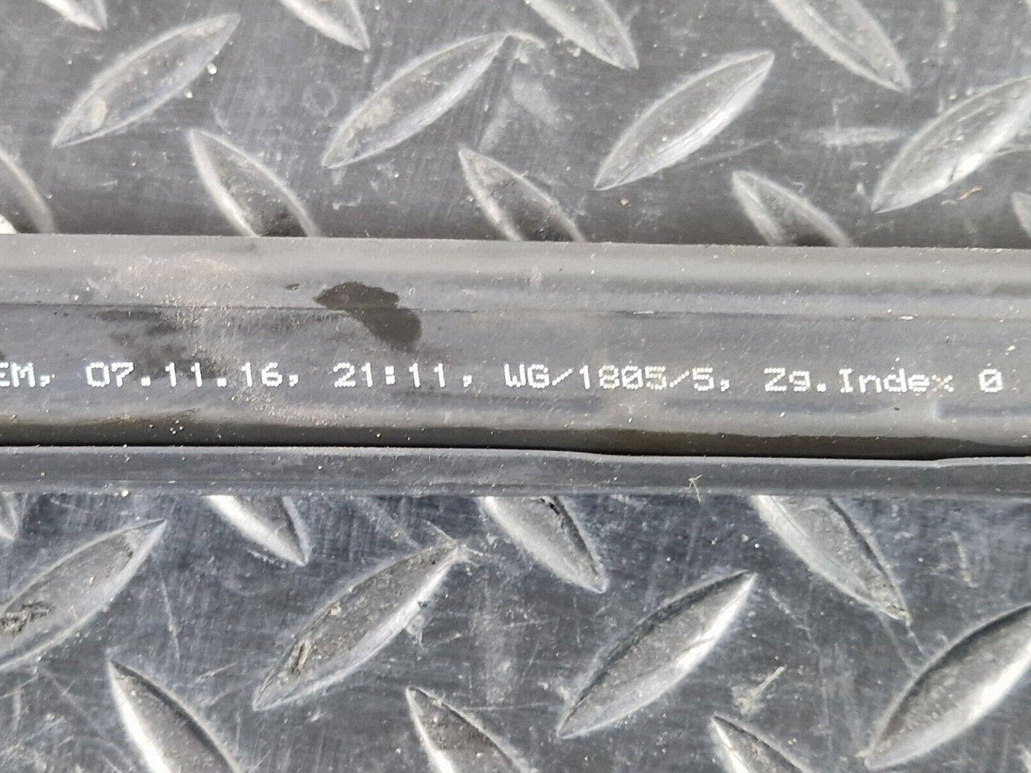 16-24 AUDI A5 F5 COUPE OEM LEFT DRIVER SIDE DOOR WINDOW SEAL 8W6837479B